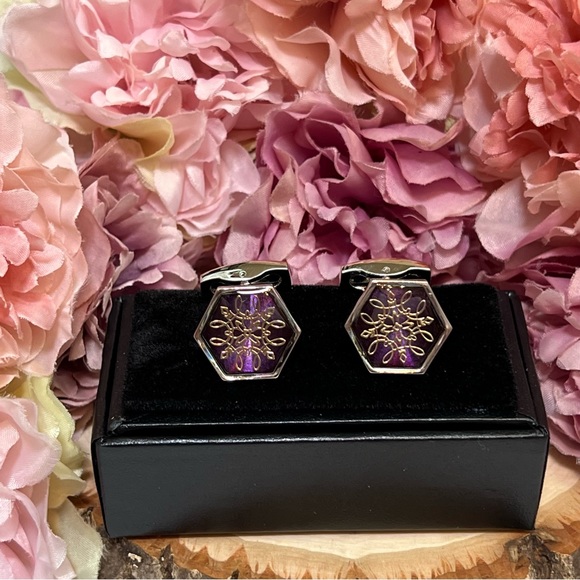 Stunning French Inspired Engraved Purple Hexagon Cufflinks - Picture 3 of 16